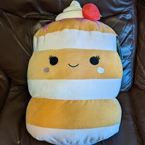 Squishmallow Sawtelle Strawberry Shortcake Pancakes 20 Inch